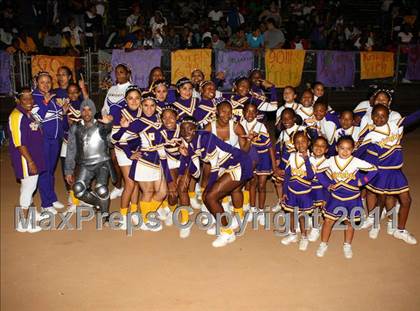 Thumbnail 1 in Lynwood vs. Downey photogallery.