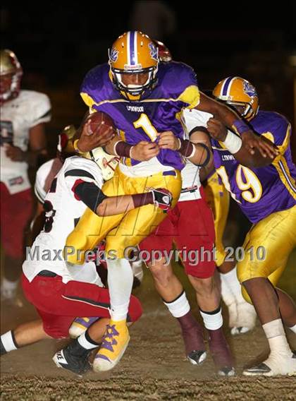 Thumbnail 2 in Lynwood vs. Downey photogallery.