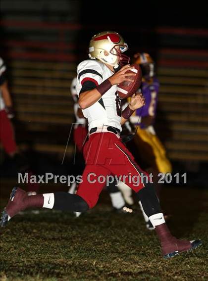 Thumbnail 2 in Lynwood vs. Downey photogallery.