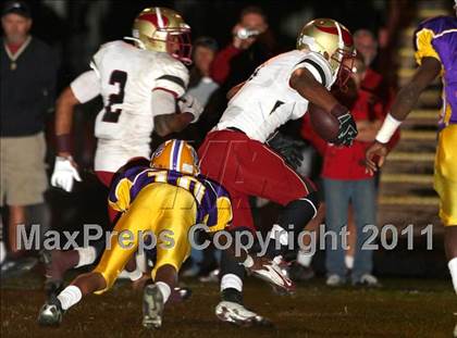 Thumbnail 2 in Lynwood vs. Downey photogallery.