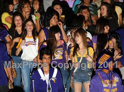 Thumbnail 3 in Lynwood vs. Downey photogallery.
