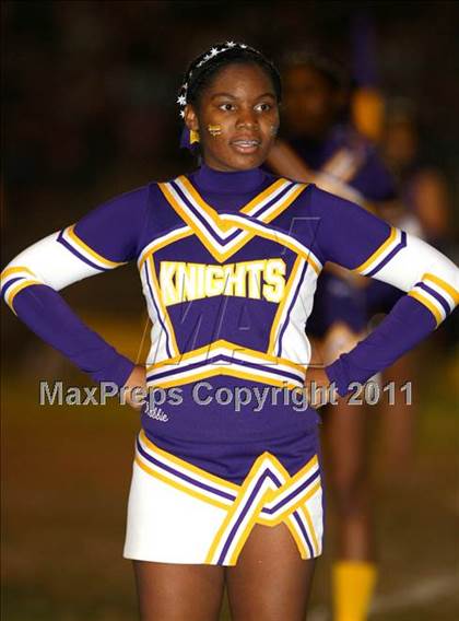 Thumbnail 2 in Lynwood vs. Downey photogallery.