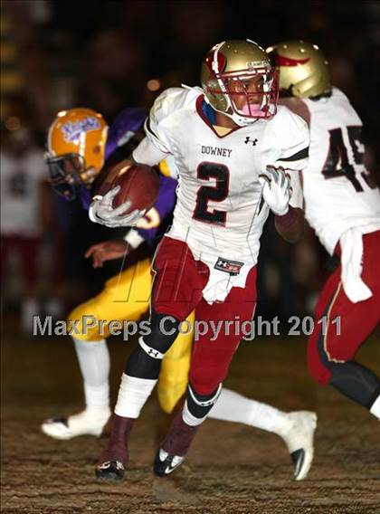 Thumbnail 1 in Lynwood vs. Downey photogallery.