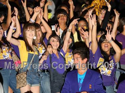 Thumbnail 3 in Lynwood vs. Downey photogallery.