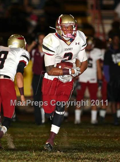 Thumbnail 3 in Lynwood vs. Downey photogallery.