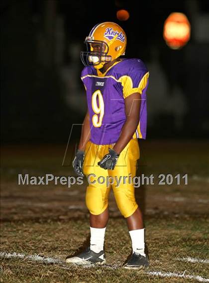 Thumbnail 1 in Lynwood vs. Downey photogallery.