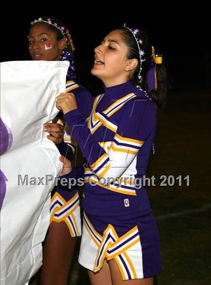 Thumbnail 1 in Lynwood vs. Downey photogallery.