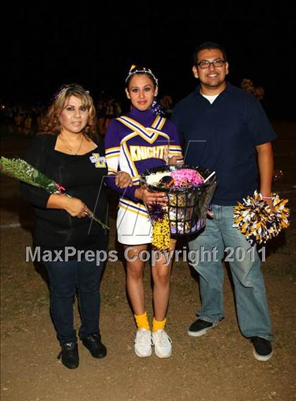 Thumbnail 3 in Lynwood vs. Downey photogallery.