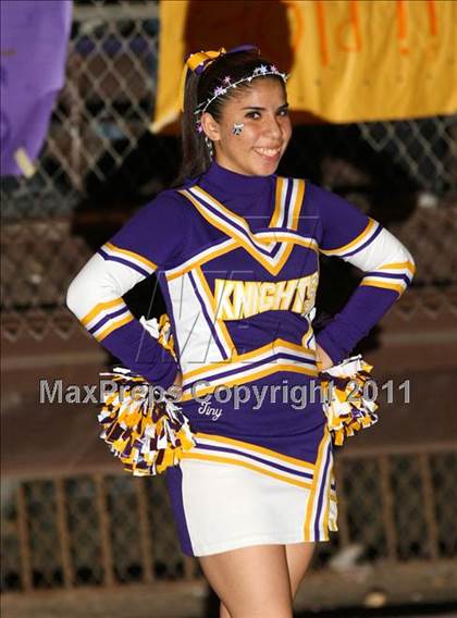 Thumbnail 3 in Lynwood vs. Downey photogallery.