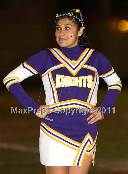 Thumbnail 1 in Lynwood vs. Downey photogallery.