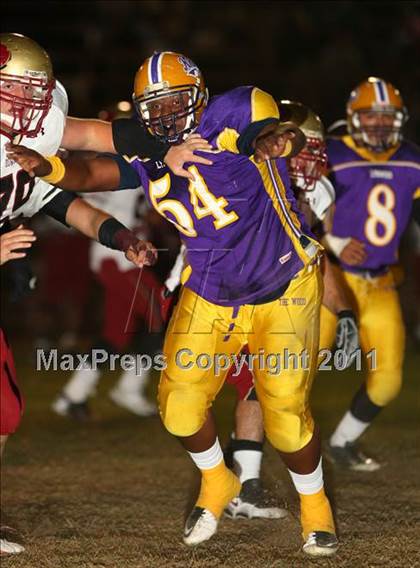 Thumbnail 1 in Lynwood vs. Downey photogallery.