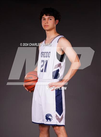 Thumbnail 1 in Credo Basketball (Team & Individual) photogallery.