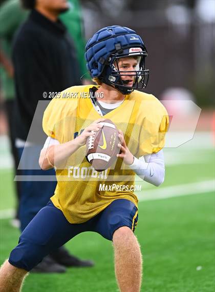 Thumbnail 2 in Menlo School @ Half Moon Bay (Scrimmage) photogallery.