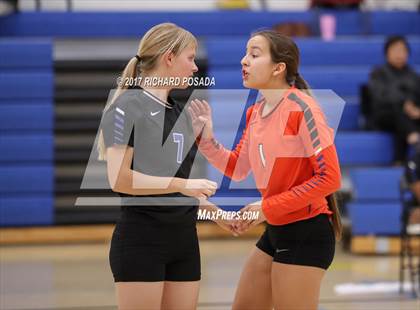 Thumbnail 3 in Selma vs. California City (CIF CS D5 Semifinal) photogallery.