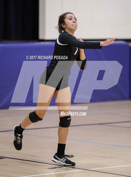 Thumbnail 1 in Selma vs. California City (CIF CS D5 Semifinal) photogallery.