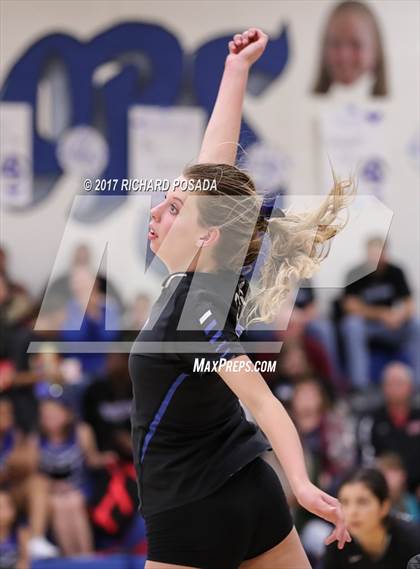 Thumbnail 3 in Selma vs. California City (CIF CS D5 Semifinal) photogallery.