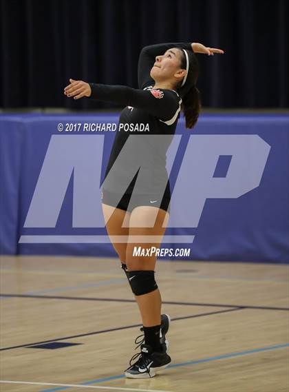 Thumbnail 3 in Selma vs. California City (CIF CS D5 Semifinal) photogallery.