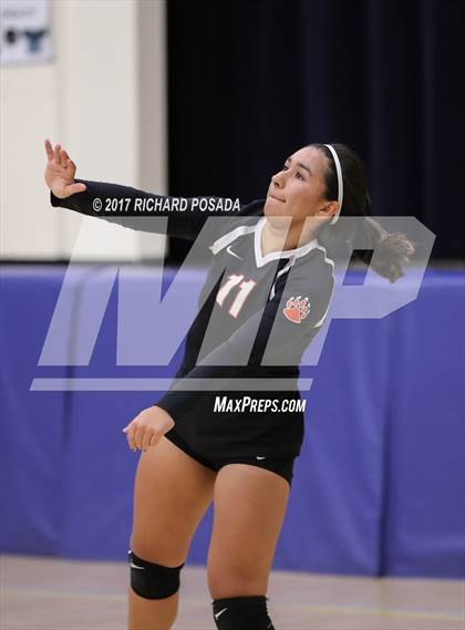 Thumbnail 3 in Selma vs. California City (CIF CS D5 Semifinal) photogallery.