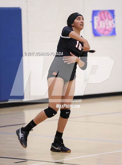 Thumbnail 1 in Selma vs. California City (CIF CS D5 Semifinal) photogallery.