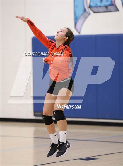 Thumbnail 2 in Selma vs. California City (CIF CS D5 Semifinal) photogallery.