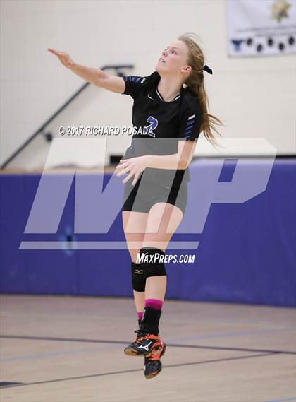 Thumbnail 3 in Selma vs. California City (CIF CS D5 Semifinal) photogallery.