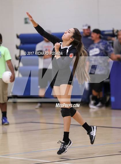 Thumbnail 1 in Selma vs. California City (CIF CS D5 Semifinal) photogallery.