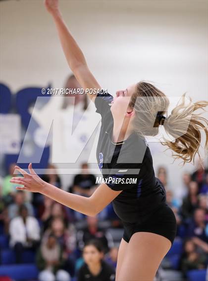 Thumbnail 2 in Selma vs. California City (CIF CS D5 Semifinal) photogallery.