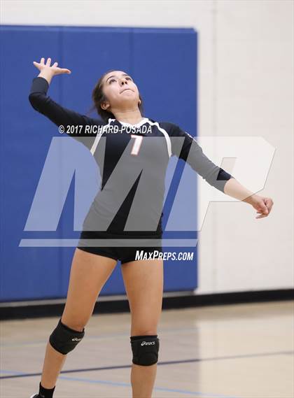 Thumbnail 1 in Selma vs. California City (CIF CS D5 Semifinal) photogallery.