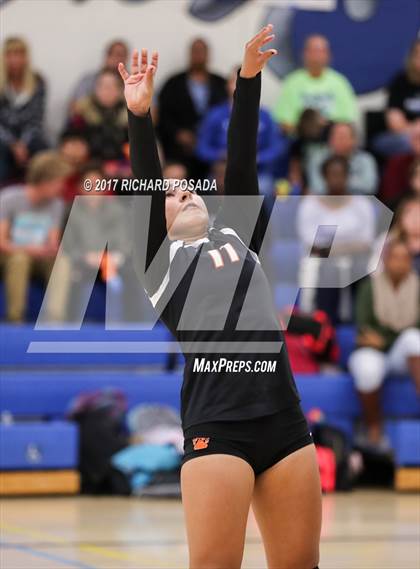 Thumbnail 3 in Selma vs. California City (CIF CS D5 Semifinal) photogallery.