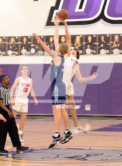 Thumbnail 1 in Tesoro vs. University (Mariko Memorial Classic) photogallery.