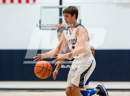 Thumbnail 3 in South San Antonio vs Hondo photogallery.