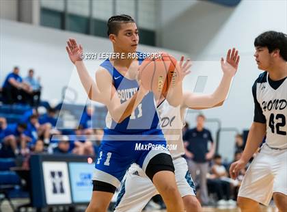 Thumbnail 1 in South San Antonio vs Hondo photogallery.