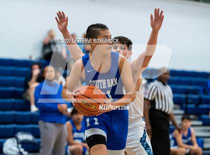 Thumbnail 1 in South San Antonio vs Hondo photogallery.