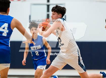 Thumbnail 2 in South San Antonio vs Hondo photogallery.