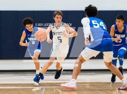 Thumbnail 2 in South San Antonio vs Hondo photogallery.