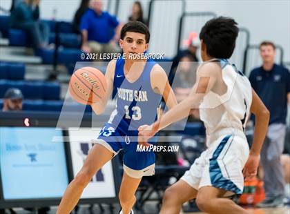 Thumbnail 2 in South San Antonio vs Hondo photogallery.