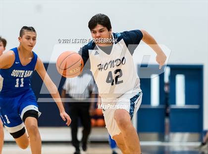 Thumbnail 2 in South San Antonio vs Hondo photogallery.