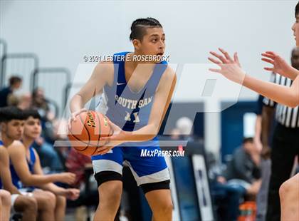 Thumbnail 2 in South San Antonio vs Hondo photogallery.