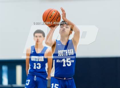 Thumbnail 3 in South San Antonio vs Hondo photogallery.