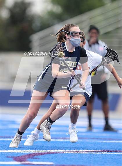 Thumbnail 2 in  Notre Dame (SO) @ Chaminade photogallery.