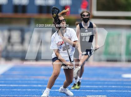Thumbnail 3 in  Notre Dame (SO) @ Chaminade photogallery.
