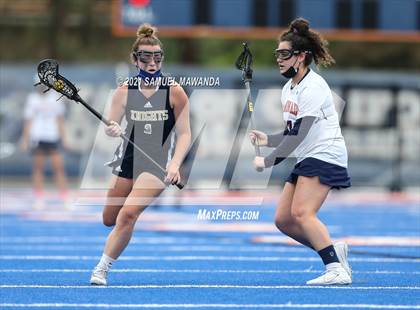 Thumbnail 3 in  Notre Dame (SO) @ Chaminade photogallery.