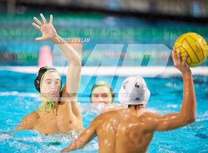 Thumbnail 3 in Archie Williams vs. Marin Catholic photogallery.