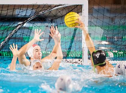 Thumbnail 2 in Archie Williams vs. Marin Catholic photogallery.