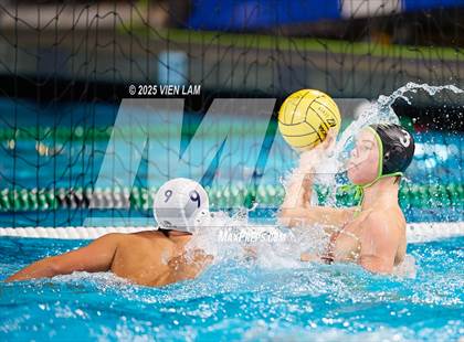 Thumbnail 3 in Archie Williams vs. Marin Catholic photogallery.