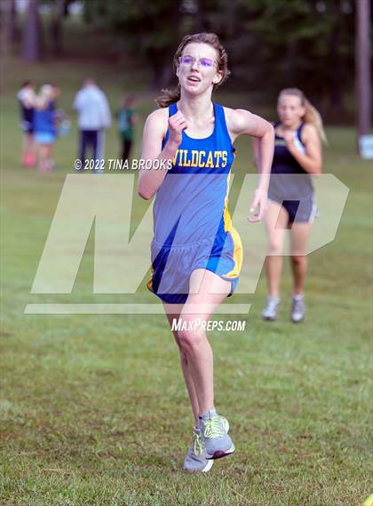 Thumbnail 3 in Onslow County Cross Country Meet photogallery.
