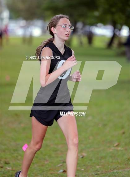 Thumbnail 2 in Onslow County Cross Country Meet photogallery.