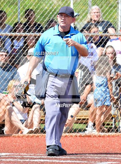 Thumbnail 1 in Basic vs Sierra Vista (NIAA 4A State Final Game 1) photogallery.