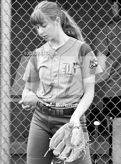 Thumbnail 1 in Basic vs Sierra Vista (NIAA 4A State Final Game 1) photogallery.