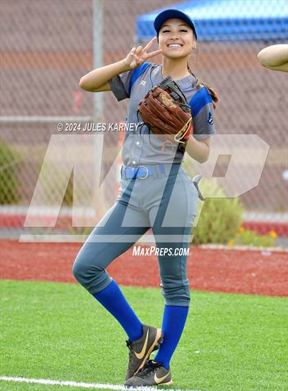 Thumbnail 1 in Basic vs Sierra Vista (NIAA 4A State Final Game 1) photogallery.